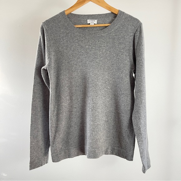 J. Crew Sweaters - J. Crew Classic Teddie Gray Crewneck Sweater Size M